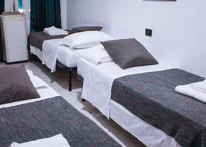 Suites Holiday Rooms
