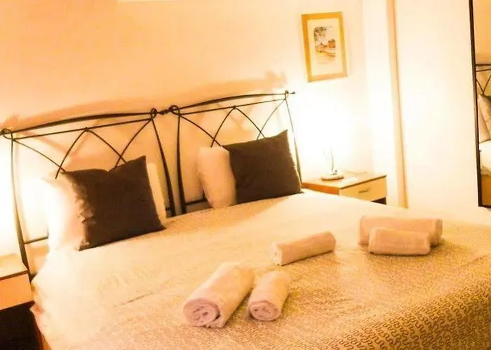 Suites Holiday Rooms