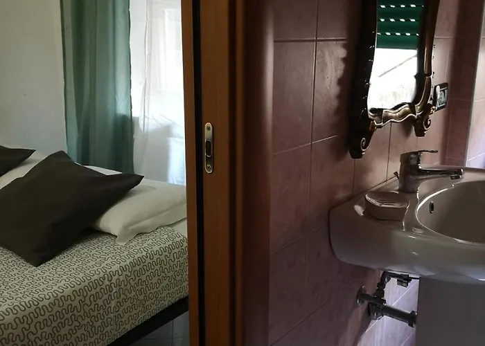 Suites Holiday Rooms