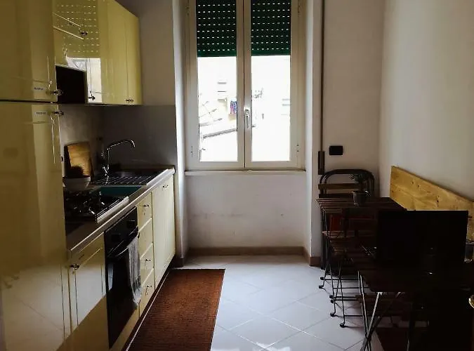 Suites Holiday Rooms Affittacamere Roma