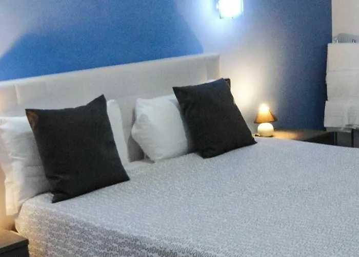 Suites Holiday Rooms Affittacamere Roma